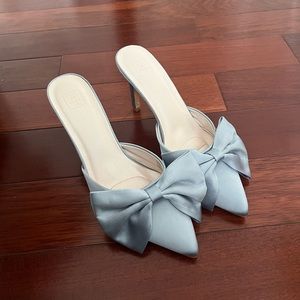 silk baby blue kitten heel with bow detail!